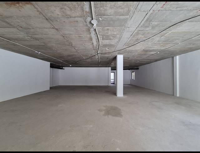 282M² RETAIL TO LET IN ROSEBANK